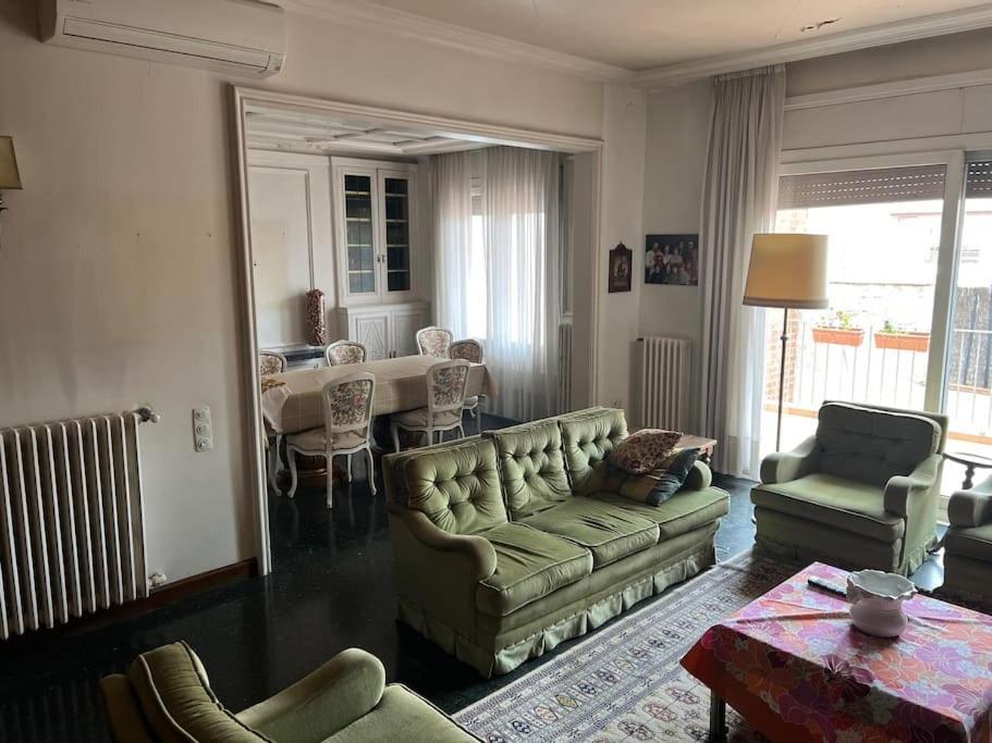 Gran Piso Terrassa Centro Rambla 5 Habitaciones Екстер'єр фото